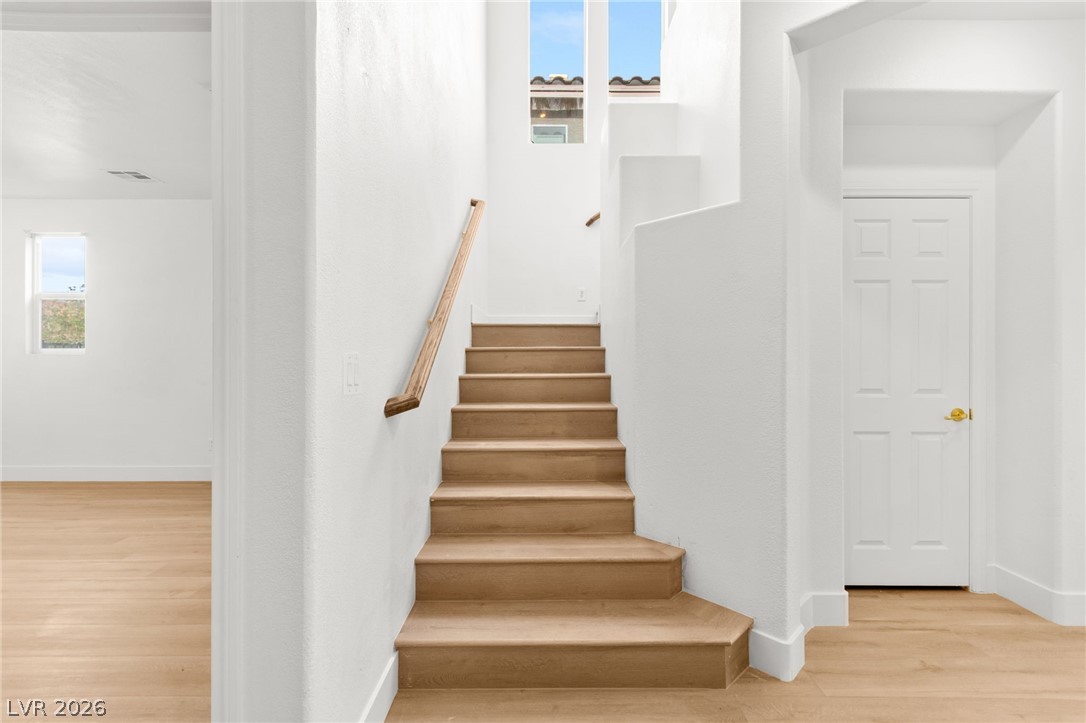 10001 Sharp Ridge Avenue Las Vegas, NV 89149 - Photo 37 of 92