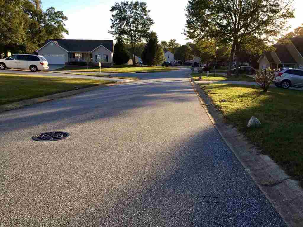 602 Hunters Lane Anderson, SC 29625 - Photo 3 of 23 Gallery Image 3