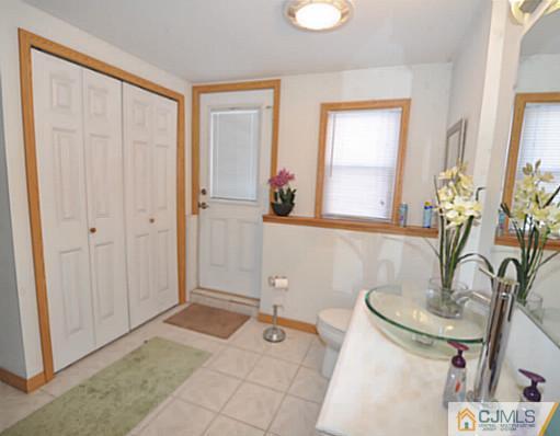 213 West Greystone Road Old Bridge, NJ 08857 - Photo 15 of 24 Gallery Image 15