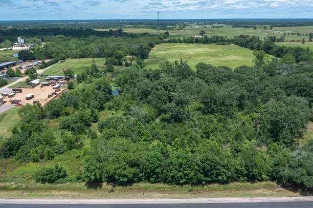 a view of a lush green field