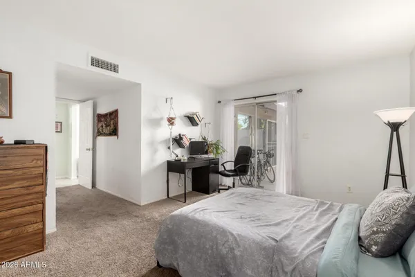 $279,000 | 915 South Hacienda Drive, Tempe, AZ 85288