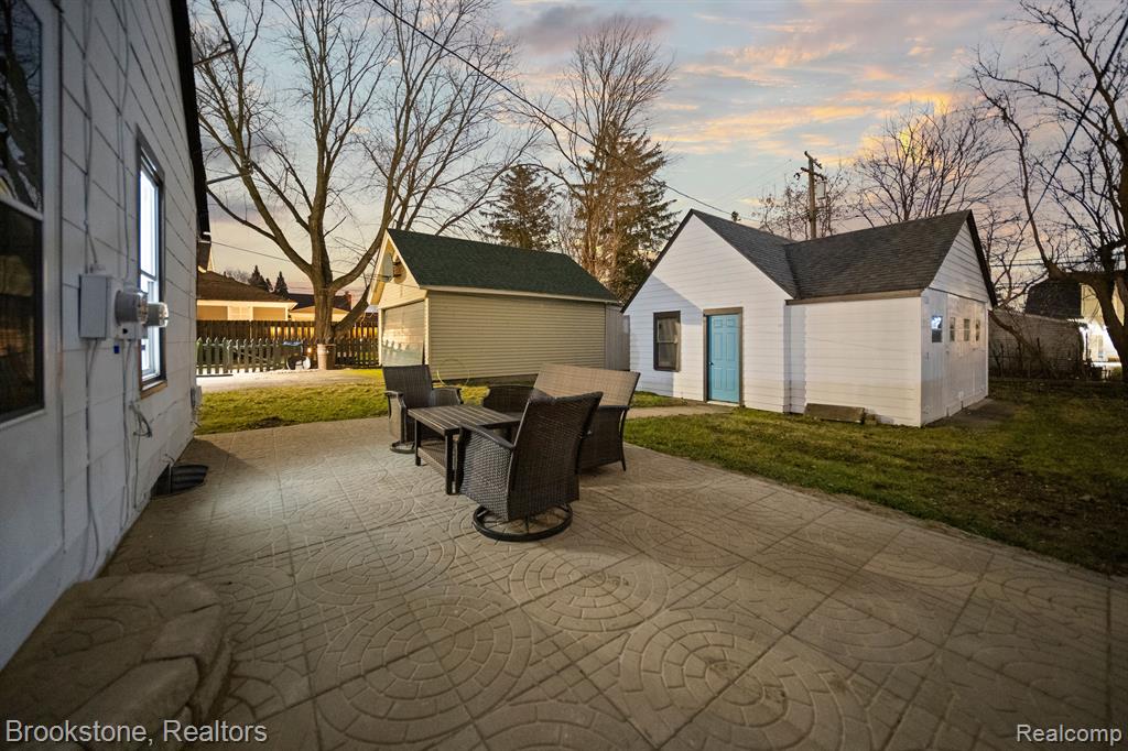 141 Ferndale Avenue Rochester, MI 48307 - Photo 16 of 27