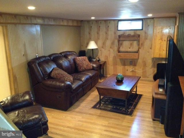 816 Windsor Road Arnold, MD 21012 - Photo 16 of 17 Fully finished Basement