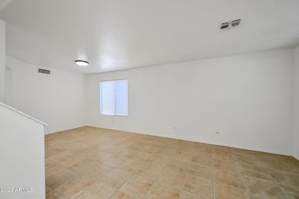 $2,400 | 9330 East Onza Avenue, Mesa, AZ 85212