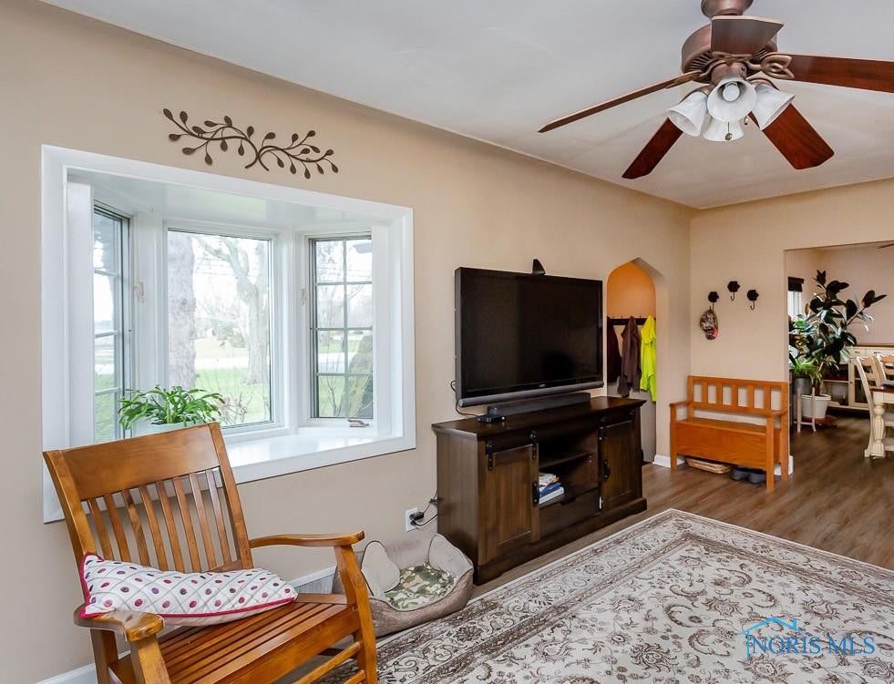 3855 Brown Road Oregon, OH 43616 - Photo 9 of 50 Photo 9