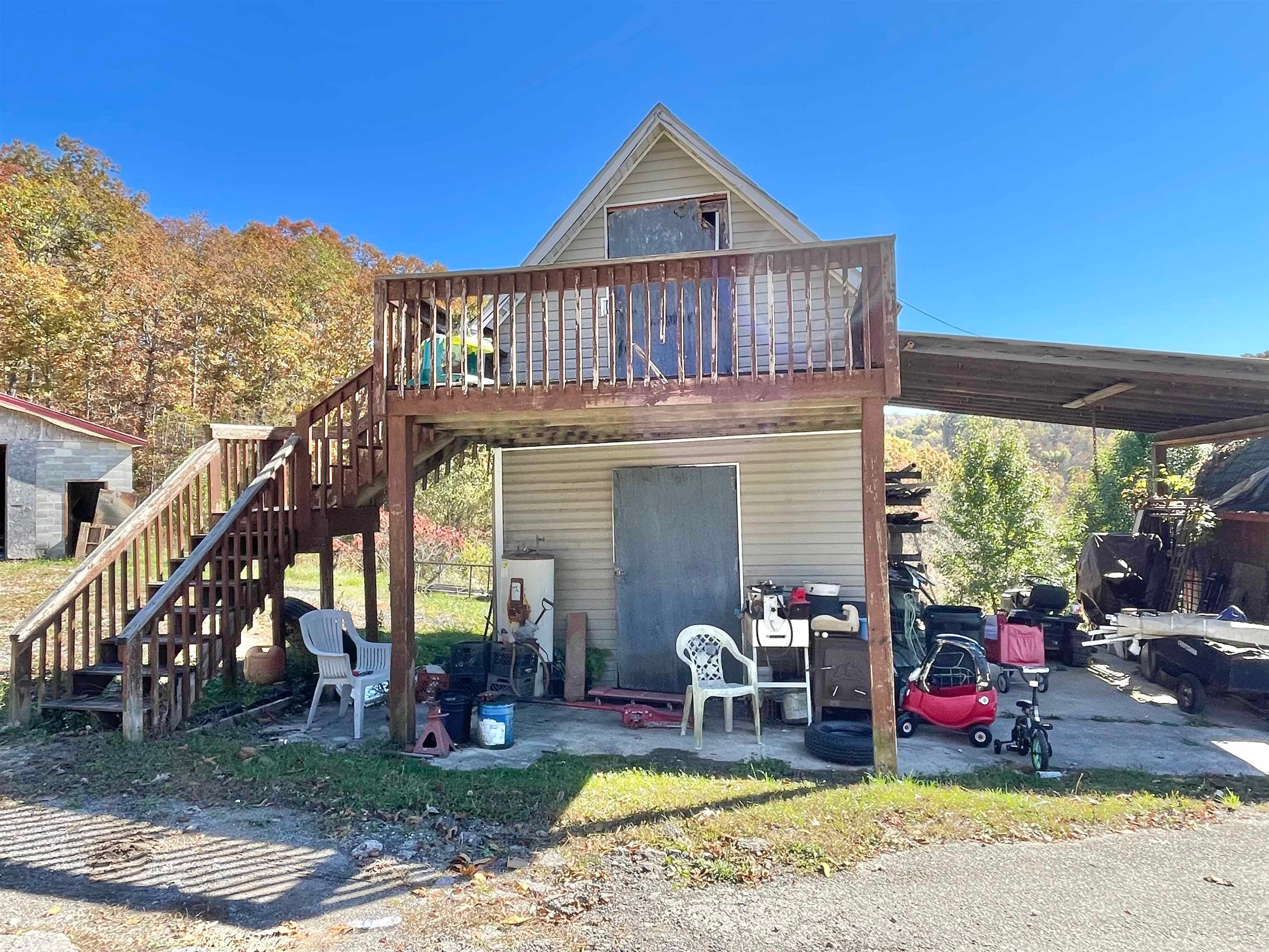 186 Thompson Ridge Road Wayne, WV 25570 - Photo 20 of 23 Gallery Image 20