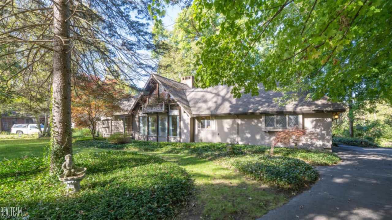 38505 Riverside Drive Clinton Township, MI 48036 - Photo 2 of 39 50059321-1.JPG