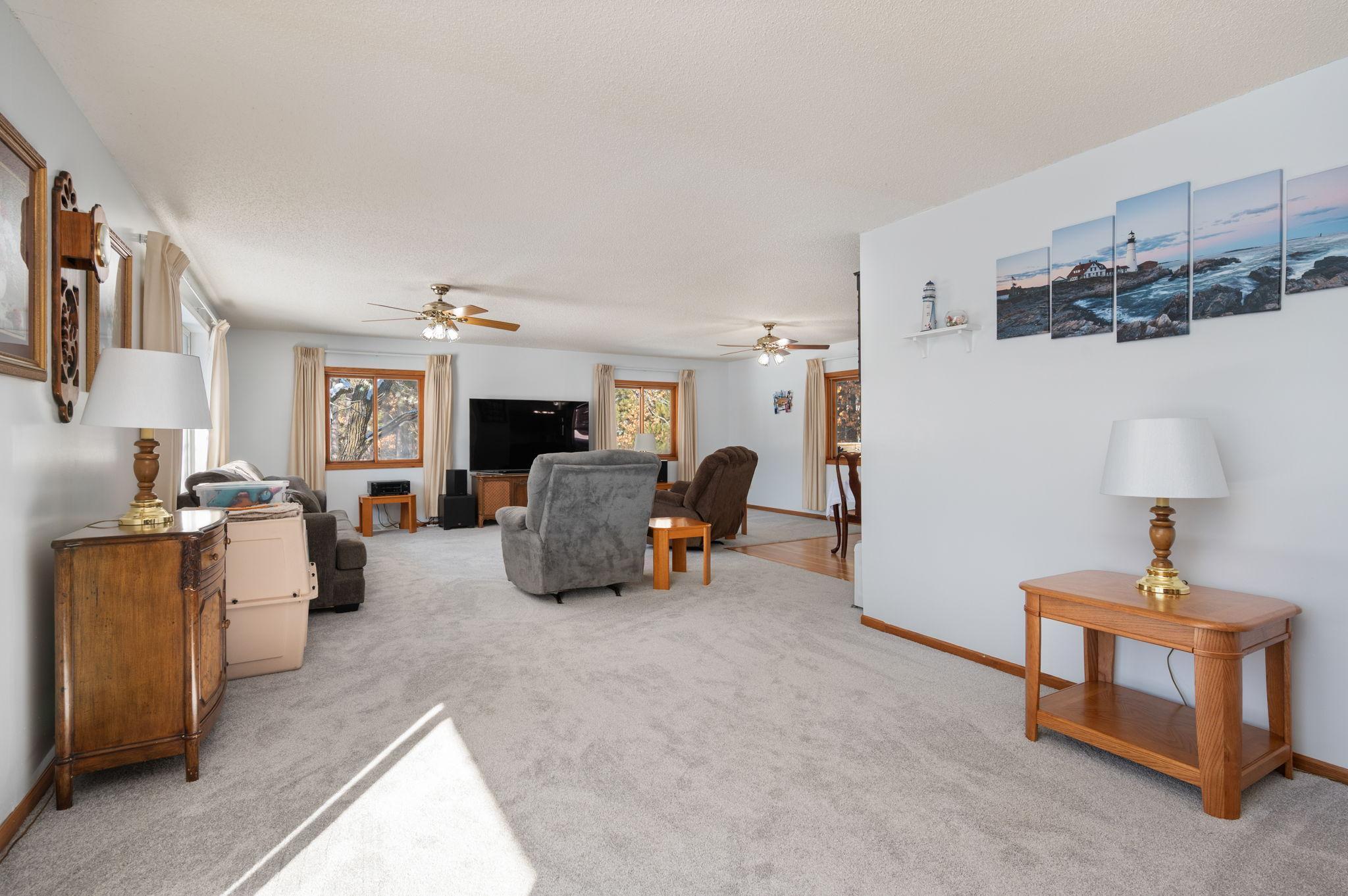 26437 Ridgewood Road Zimmerman, MN 55398 - Photo 3 of 30