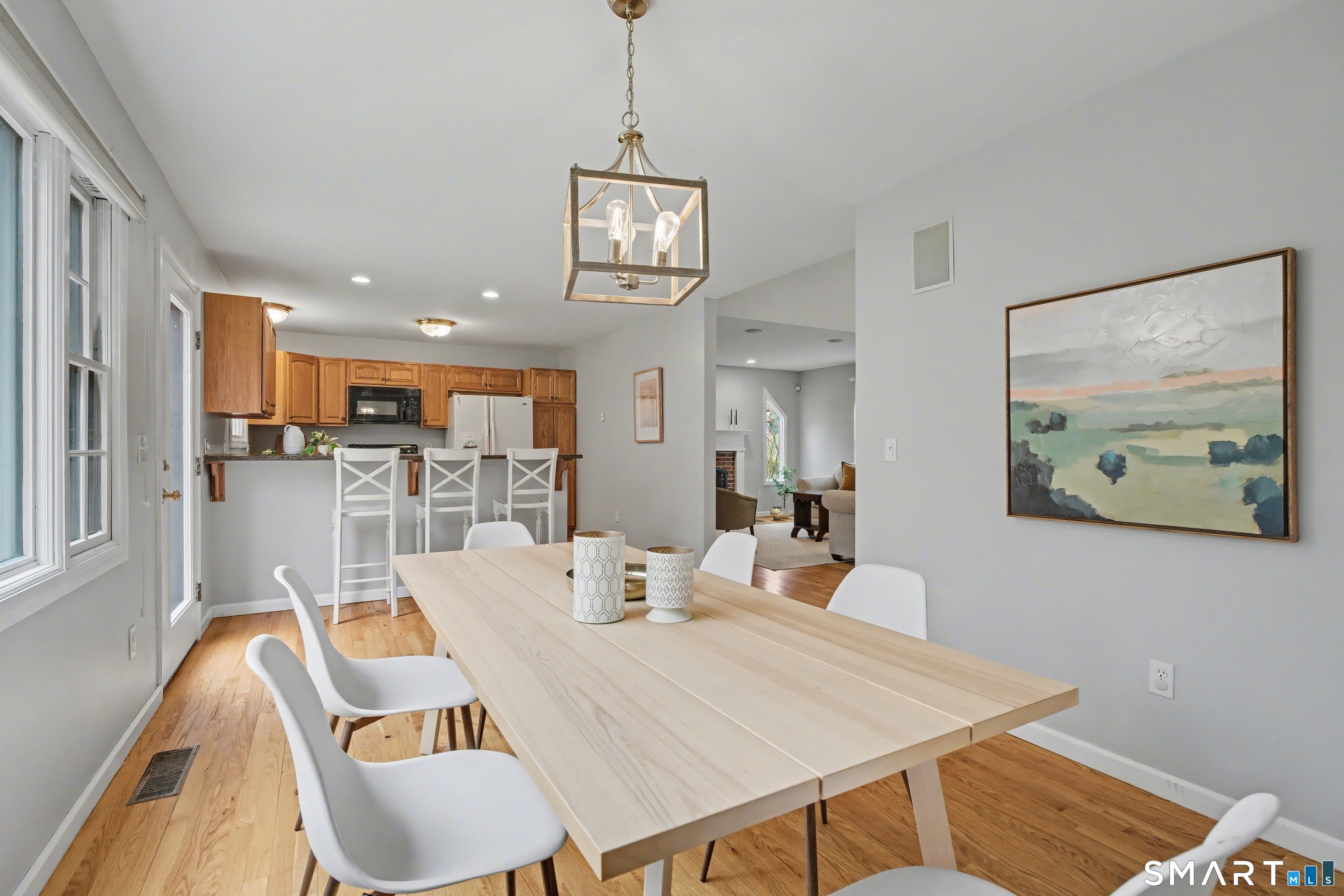 1941 Moose Hill Road Guilford, CT 06437 - Photo 9 of 40