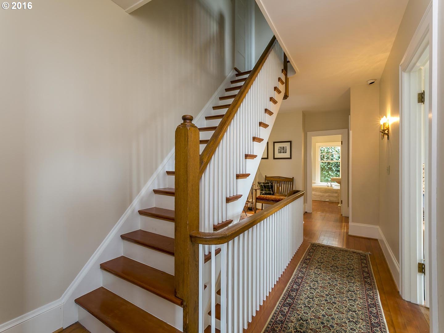 1502 Southwest Upper Hall Street Portland, OR 97201 - Photo 17 of 28 Staircase