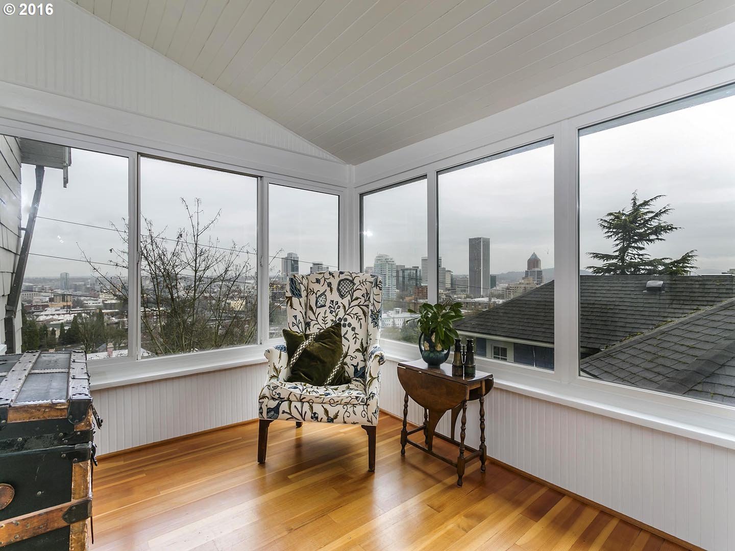1502 Southwest Upper Hall Street Portland, OR 97201 - Photo 21 of 28 Sun Room
