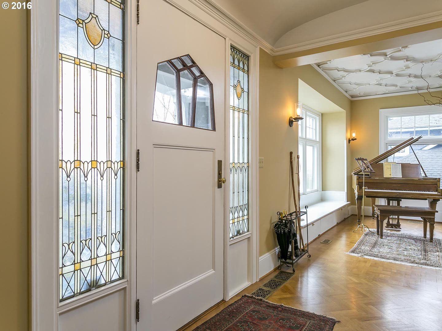 Entrance/Foyer