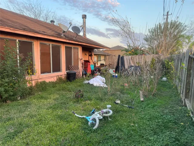 $150,000 | 3219 Windy Royal Drive, Houston, TX 77045