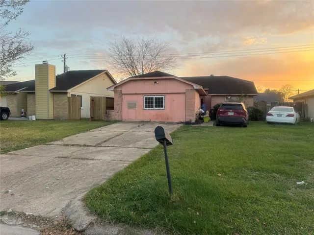 $150,000 | 3219 Windy Royal Drive, Houston, TX 77045
