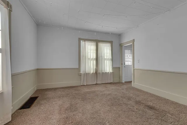 $179,900 | 204 Wilson Avenue Northeast, St. Cloud, MN 56304