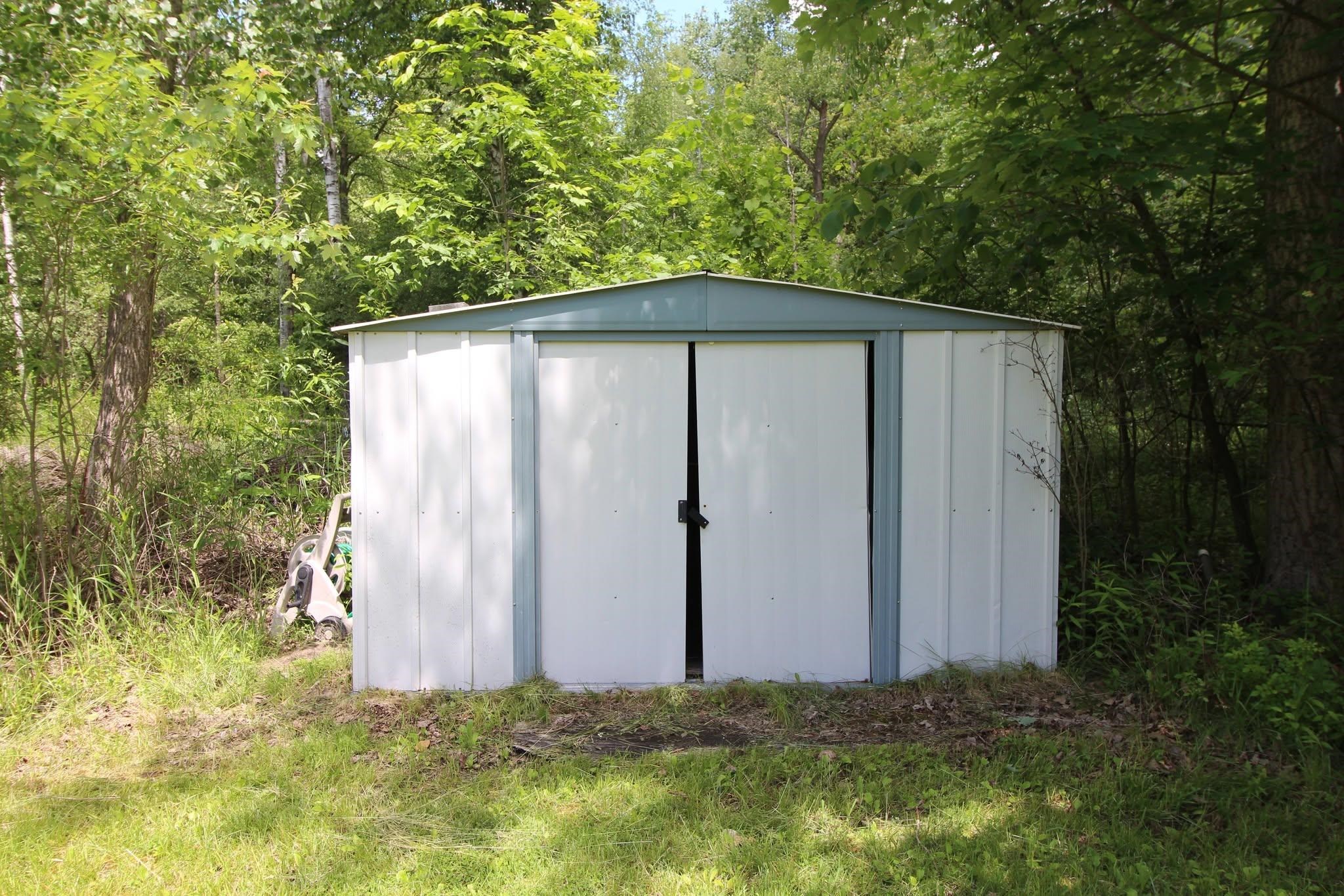 11571 East Deerfield Road Shepherd, MI 48883 - Photo 5 of 9