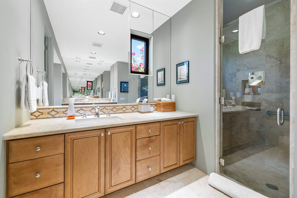 45699 North Vía Villaggio Indian Wells, CA 92210 - Photo 21 of 38 -38