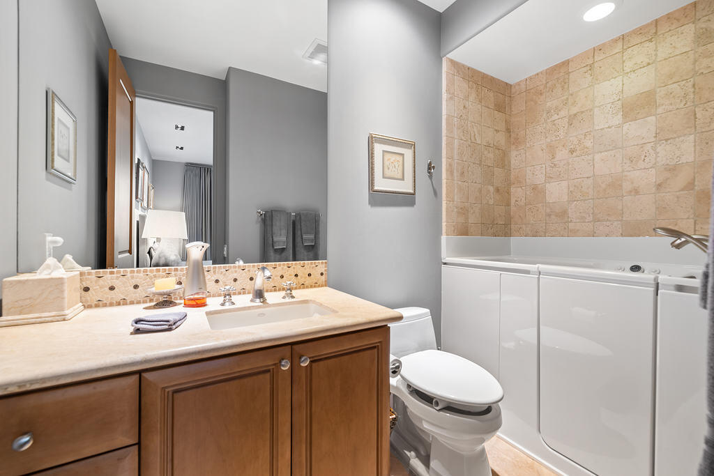 45699 North Vía Villaggio Indian Wells, CA 92210 - Photo 26 of 38 -40