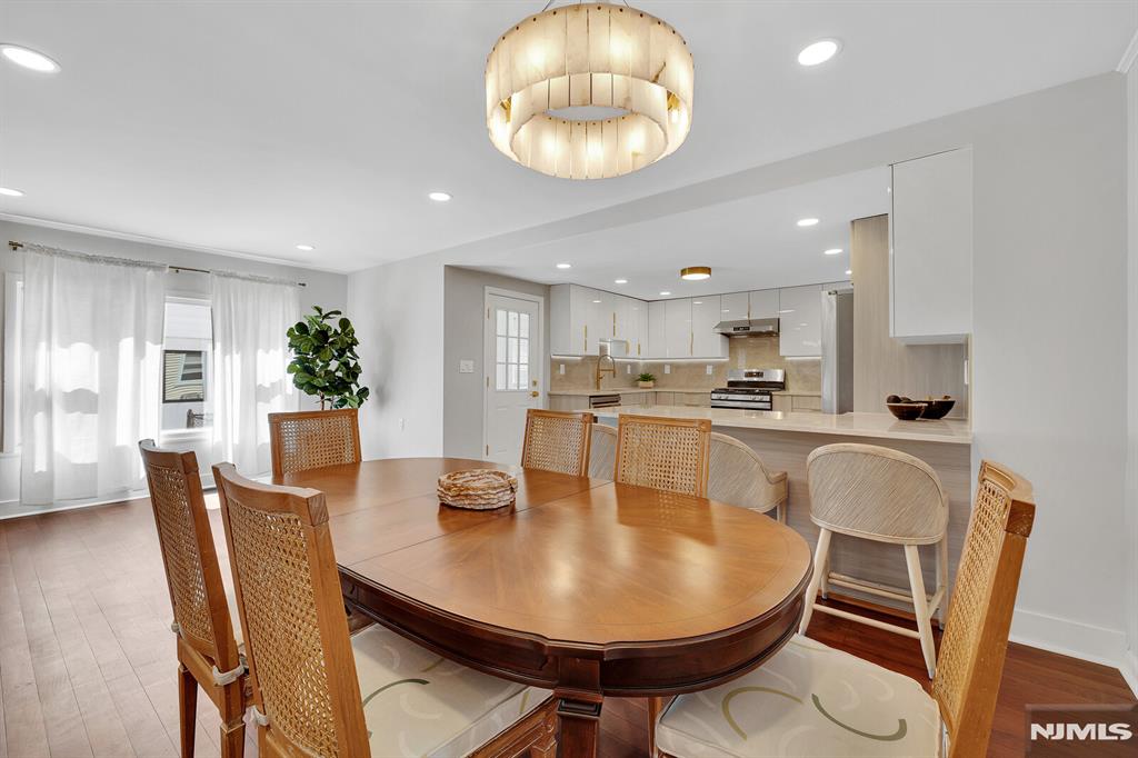 25 Riverview Avenue Rutherford, NJ 07070 - Photo 17 of 50