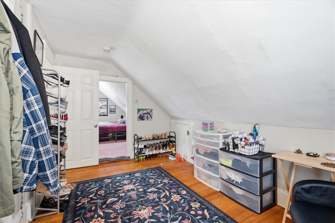 44 Warwick Road Pawtucket, RI 02861 - Photo 29 of 50