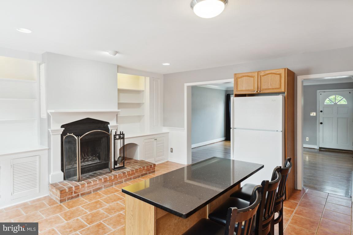 946 Radcliffe Road Towson, MD 21204 - Photo 16 of 33 Gallery Image 16