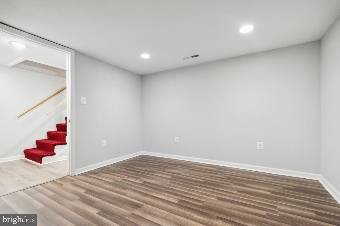 946 Radcliffe Road Towson, MD 21204 - Photo 26 of 33 Gallery Image 26