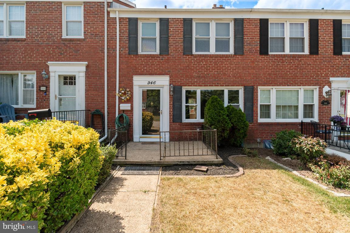 946 Radcliffe Road Towson, MD 21204 - Photo 3 of 33 Gallery Image 3
