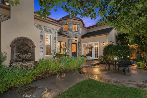 $3,528,800 | 36 Walnut Creek, Irvine, CA 92602