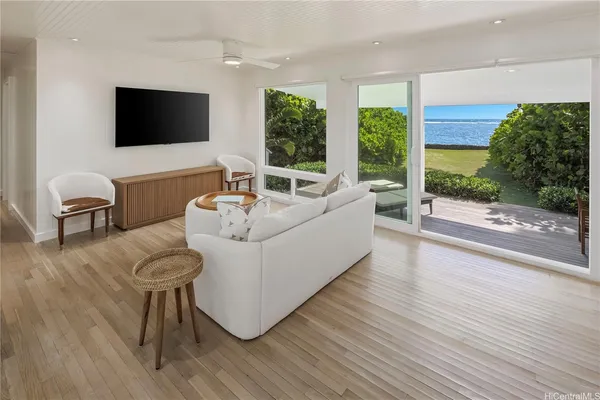 $1,725,000 | 54-265 Kaipapau Loop, Hauula, HI 96717