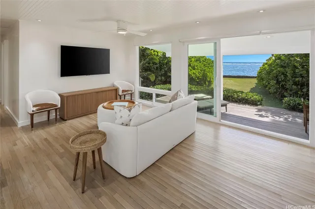 $1,799,000 | 54-265 Kaipapau Loop, Hauula, HI 96717