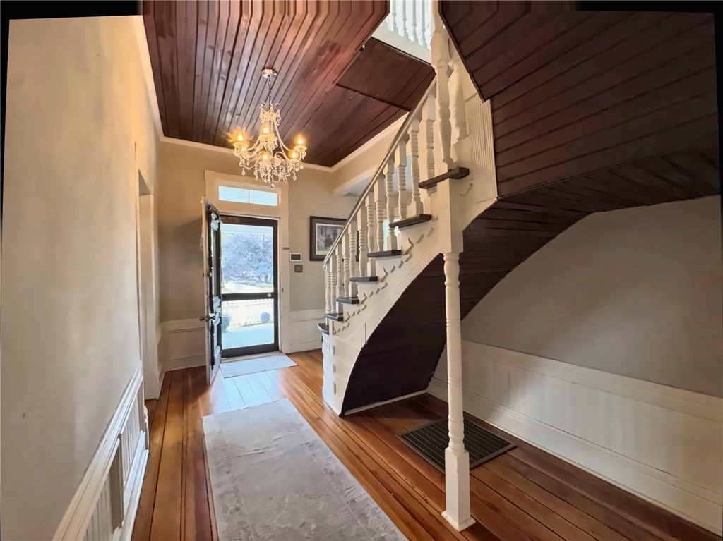 219 East Franklin Street Anderson, SC 29624 - Photo 14 of 44 Entry Foyer