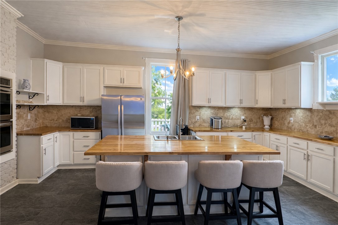 219 East Franklin Street Anderson, SC 29624 - Photo 16 of 44 Kitchen
