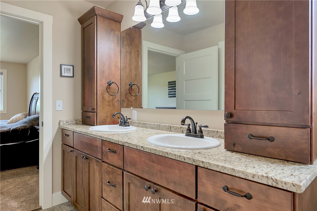 1006 Ridge Lane Everson, WA 98247 - Photo 10 of 24 Gallery Image 10