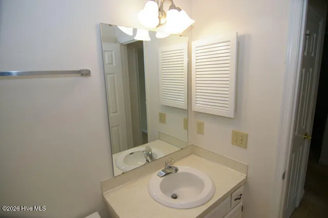 $1,300 | 1870 Quail Ridge Road, Unit P, Greenville, NC 27858