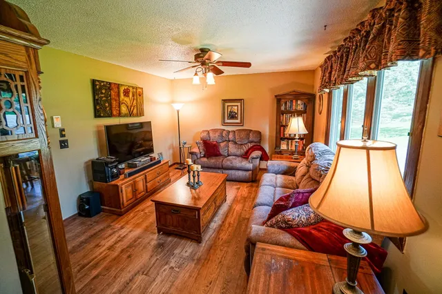 $369,900 | W8341 North Shore Drive, Onalaska, WI 54650