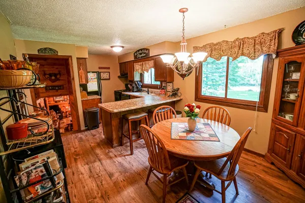 $369,900 | W8341 North Shore Drive, Onalaska, WI 54650