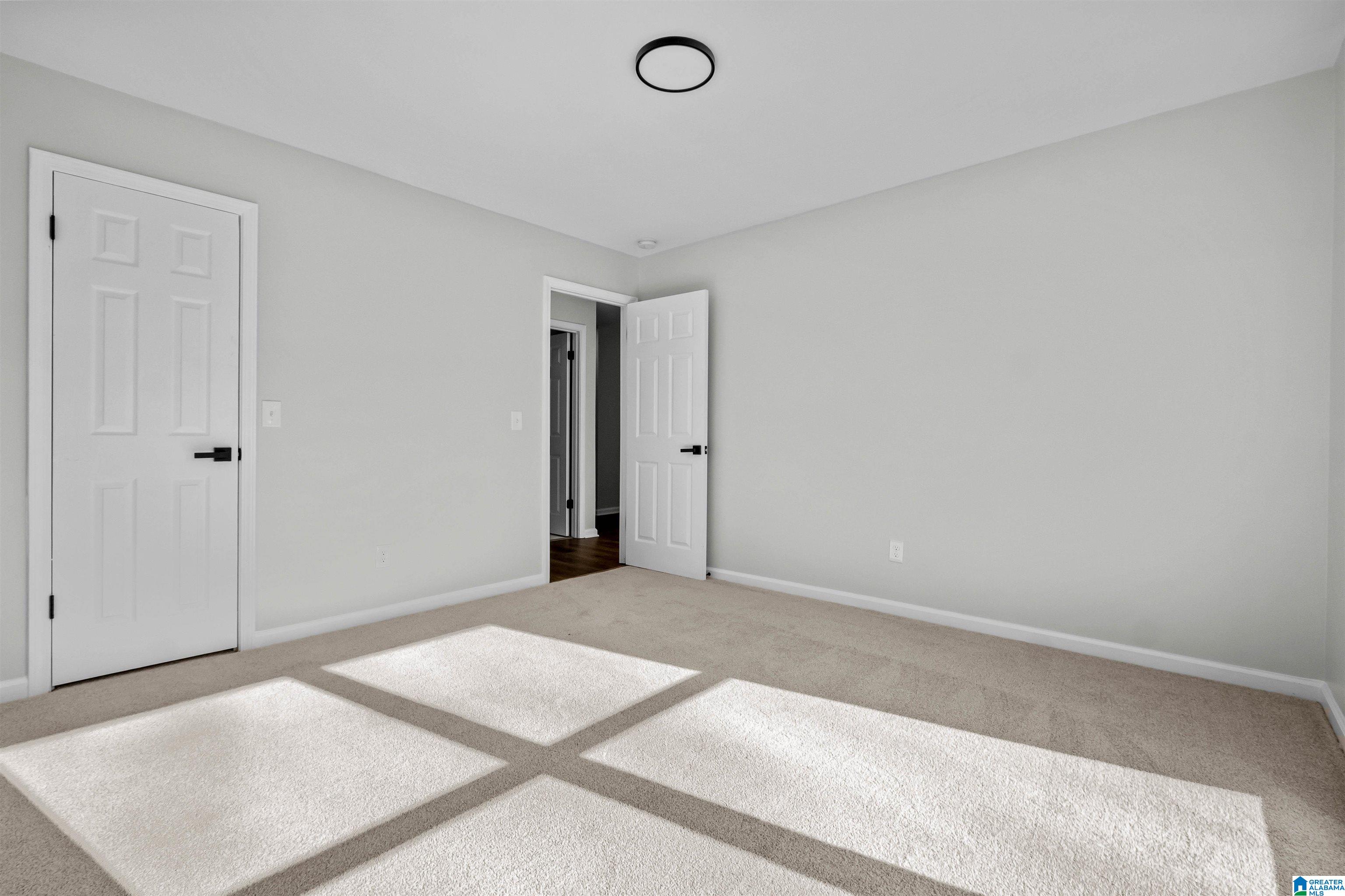 1906 Chandagreen Lane Pelham, AL 35124 - Photo 33 of 48