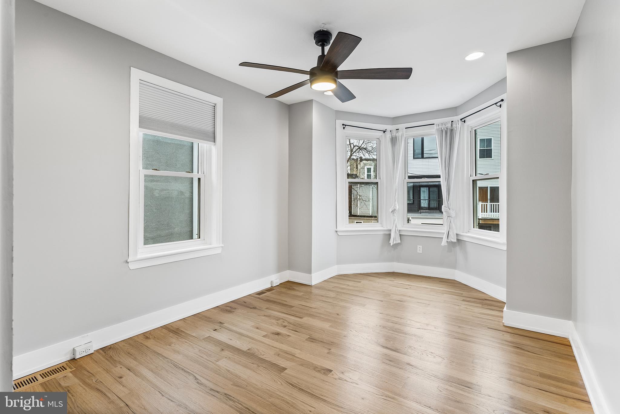 2340 West Thompson Street Philadelphia, PA 19121 - Photo 22 of 36 Primary bedroom