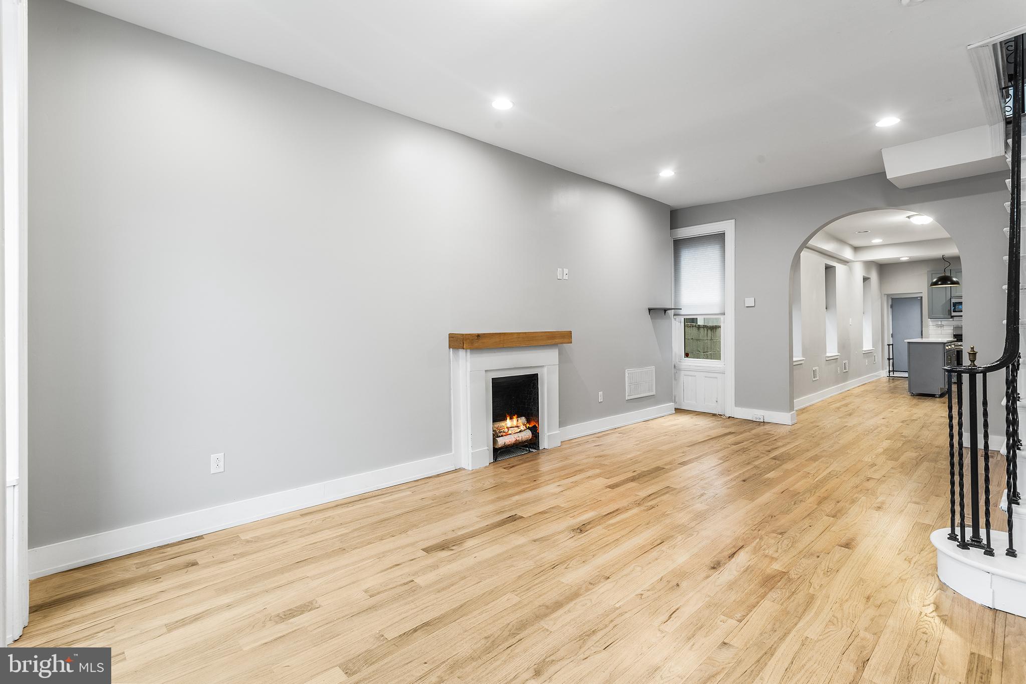 2340 West Thompson Street Philadelphia, PA 19121 - Photo 5 of 36 Large living room