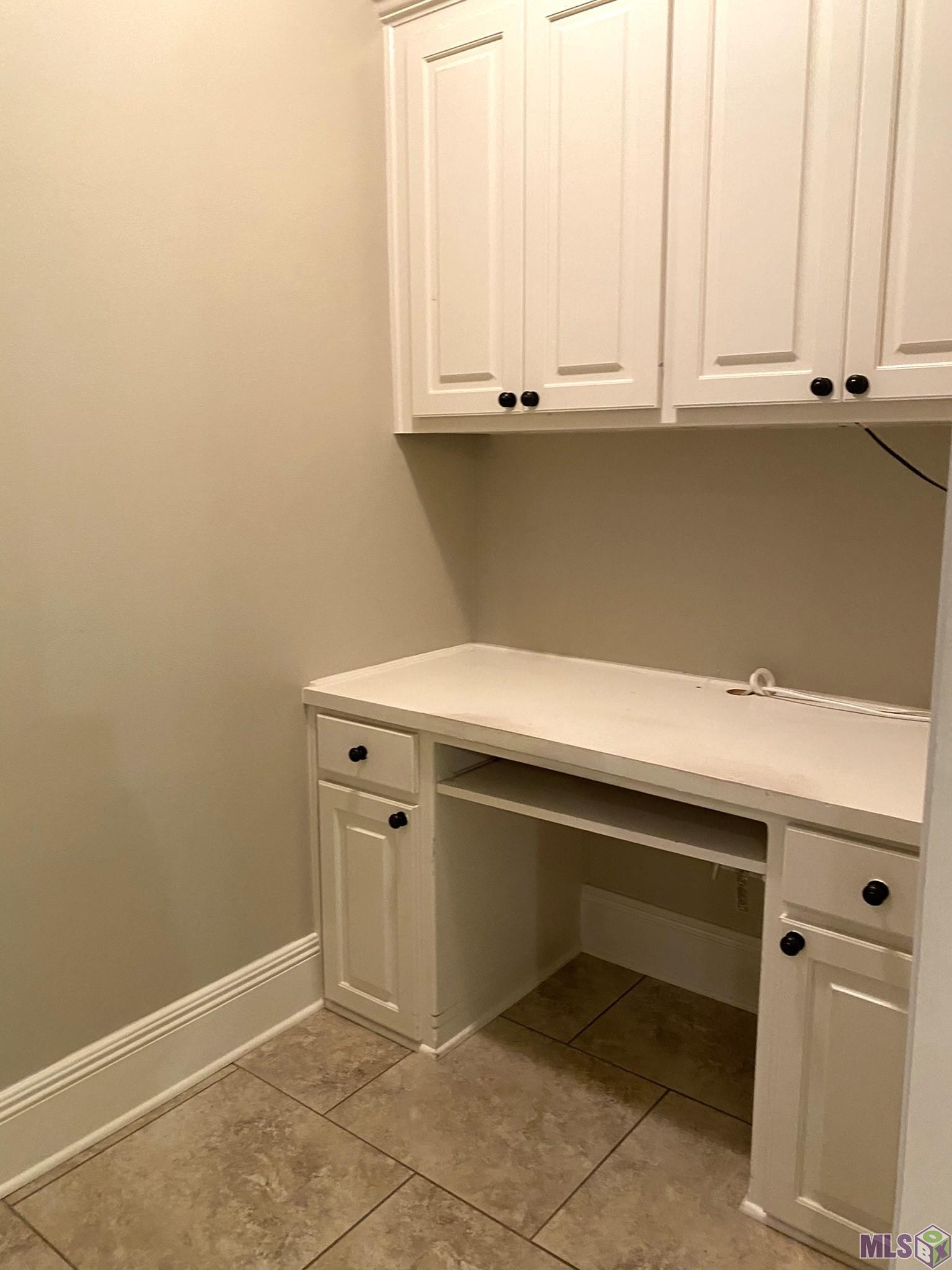 11016 Hillpark Avenue Baton Rouge, LA 70810 - Photo 7 of 17