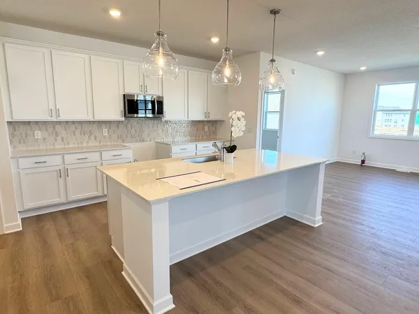 $487,220 | 4928 Jandura Bay Northeast, St. Michael, MN 55376
