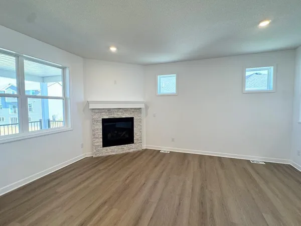 $487,220 | 4928 Jandura Bay Northeast, St. Michael, MN 55376