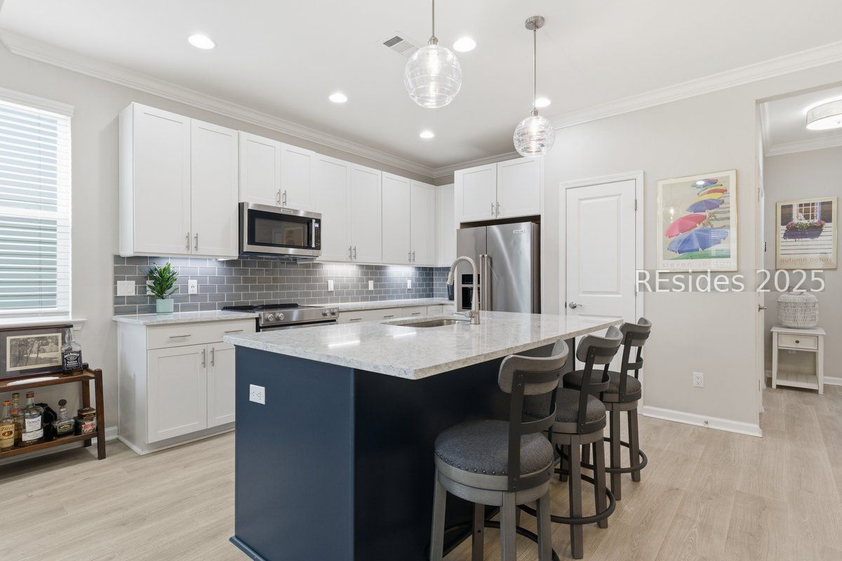 690 Beachcomber Boulevard, Unit 102 Hardeeville, SC 29927 - Photo 4 of 23 Gourmet Kitchen