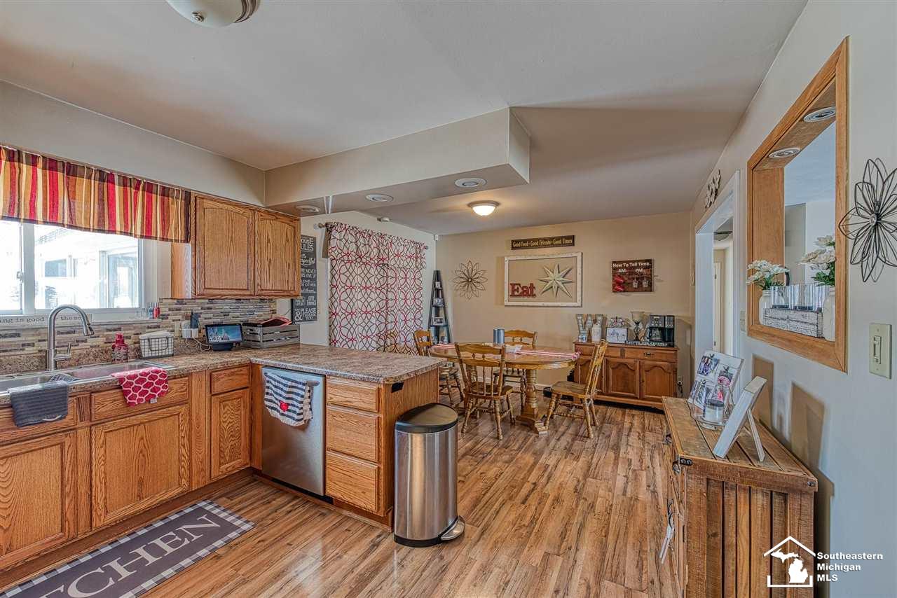 13699 South Custer Road Dundee, MI 48131 - Photo 8 of 26