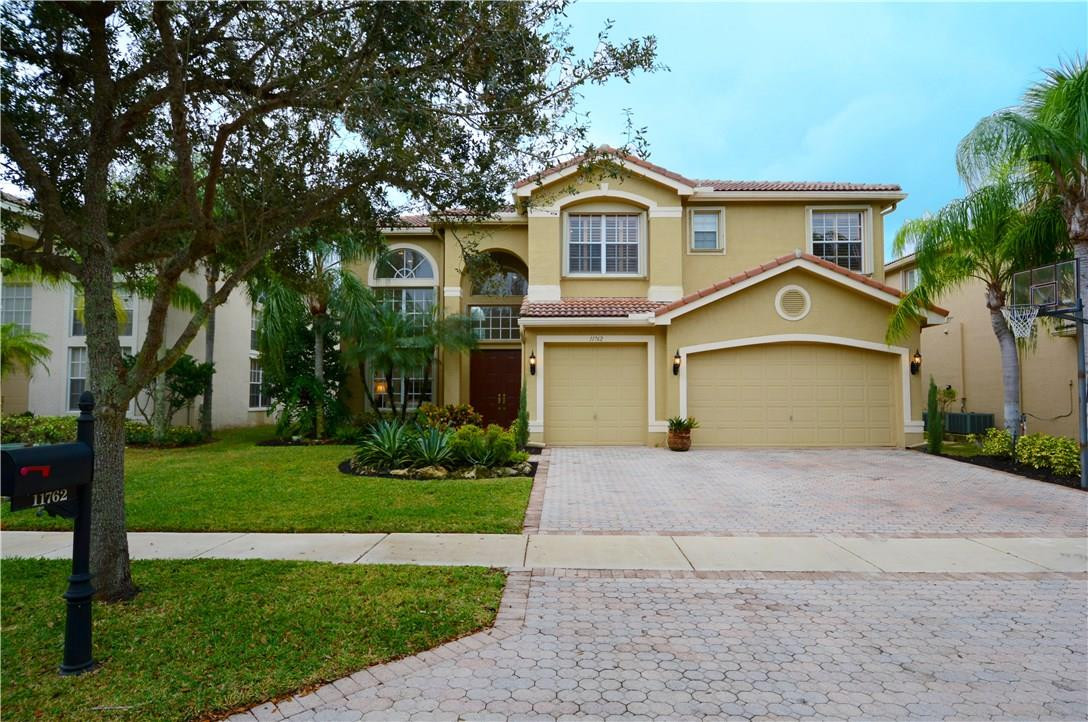 11762 Preservation Lane Boca Raton, FL 33498 - Photo 4 of 35 Photo 4