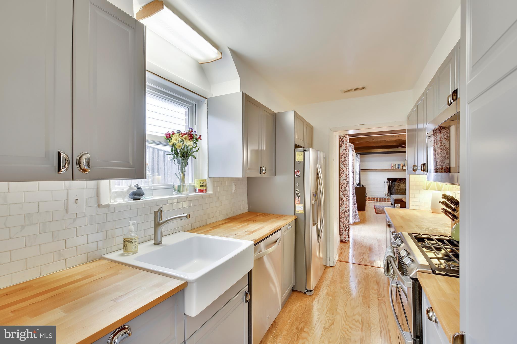 2511 Plyers Mill Road Silver Spring, MD 20902 - Photo 13 of 26 Kitchen