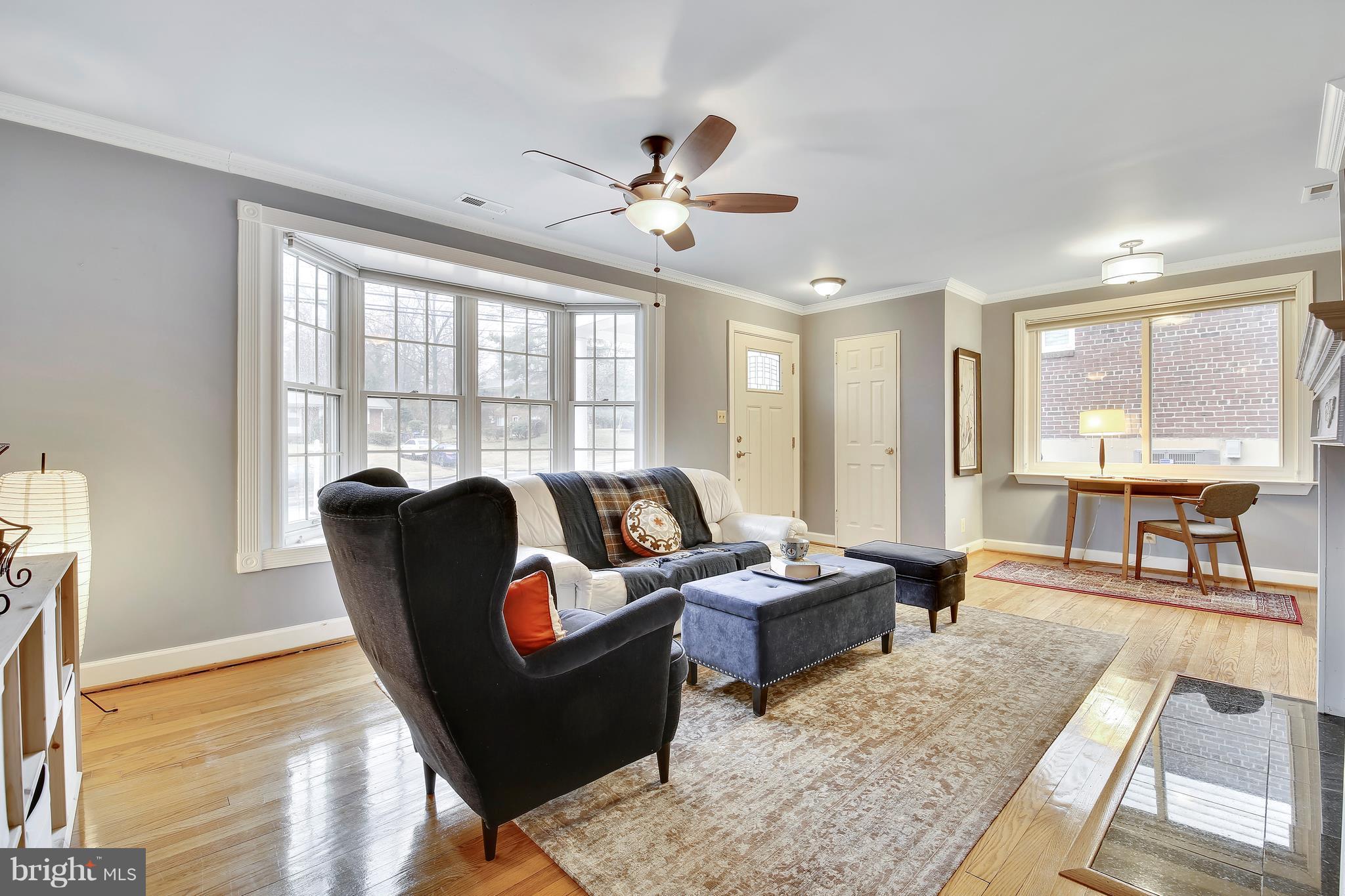 2511 Plyers Mill Road Silver Spring, MD 20902 - Photo 5 of 26 Convenient Coat Closet Breakfast Nook/Desk Space