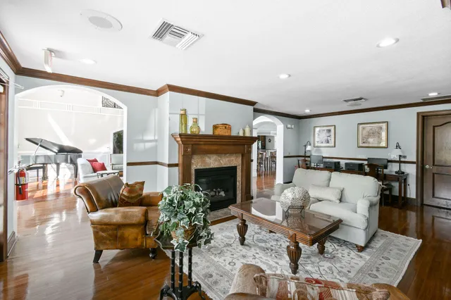 $3,500 | 156 Southwest Peacock Boulevard, Unit 29202, St. Lucie West, FL 34986