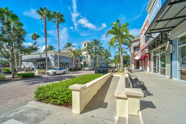 $3,500 | 156 Southwest Peacock Boulevard, Unit 29202, St. Lucie West, FL 34986