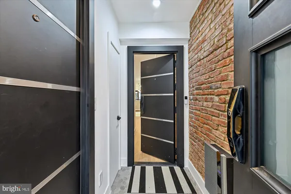 $4,000 | 746 Morton Street Northwest, Unit 1, Washington, DC 20010